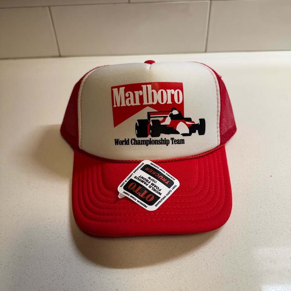 Marlboro racing trucker hat - Retro